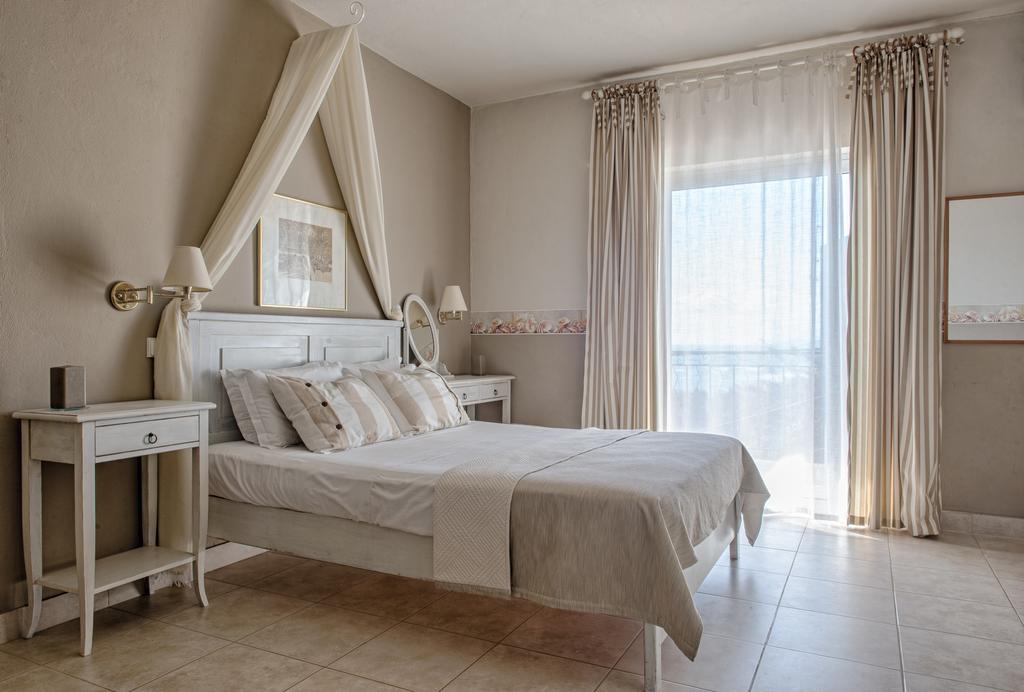 Palmina Mare Villa And Studios Vráhu-part Kültér fotó